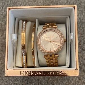 Michael Kors Rose Gold-Tone Crystal Bezel Women's Bracelet Watch